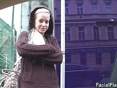Orgasmo asignado por la vibración y las zanahorias videos xxx rubias