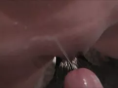 Una chica con una marca en el hombro interpreta al videos xxx negras hombre